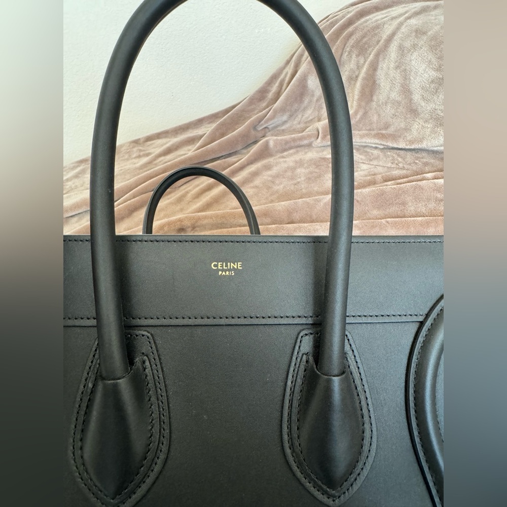 Celine Luggage in Mirco - Picture 5 of 15